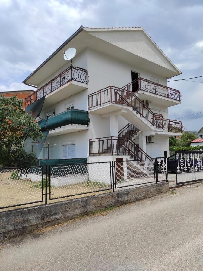 Apartments Pasta Poljica  Екстер'єр фото